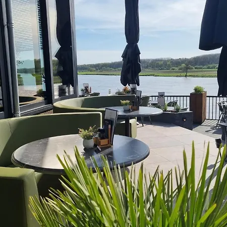 Baron Frits Hotel