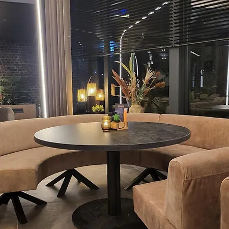 Baron Frits Hotel 3*