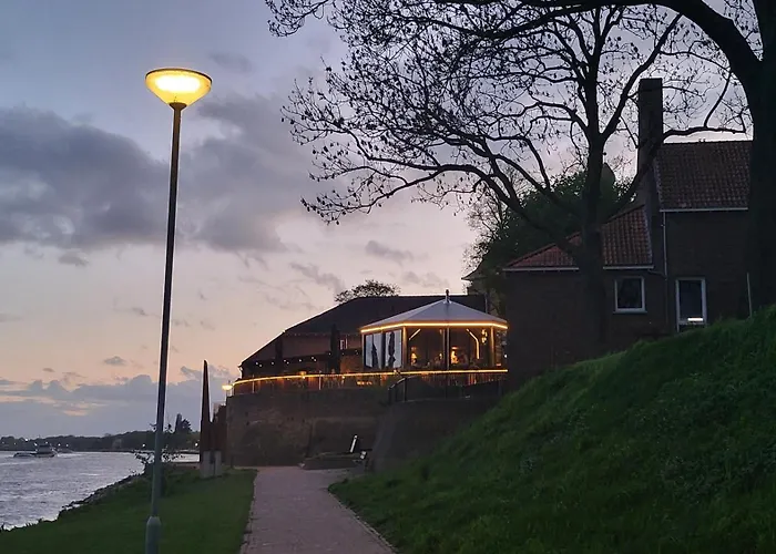 Hotel Baron Frits Kessel (Limburg)